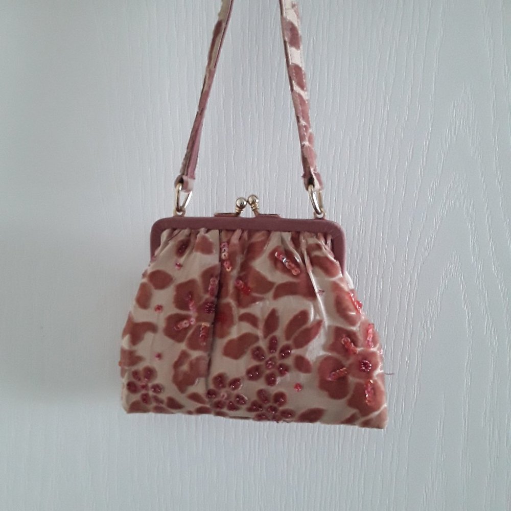 Vintage retro bebe pursolette with matching scarf